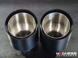 Alfa Romeo Stelvio Custom Exhaust Tips - Ragazzon - Stainless Steel - Carbon Fiber Alfa Romeo Stelvio Custom Exhaust Tips - Ragazzon - Stainless Steel - Carbon Fiber